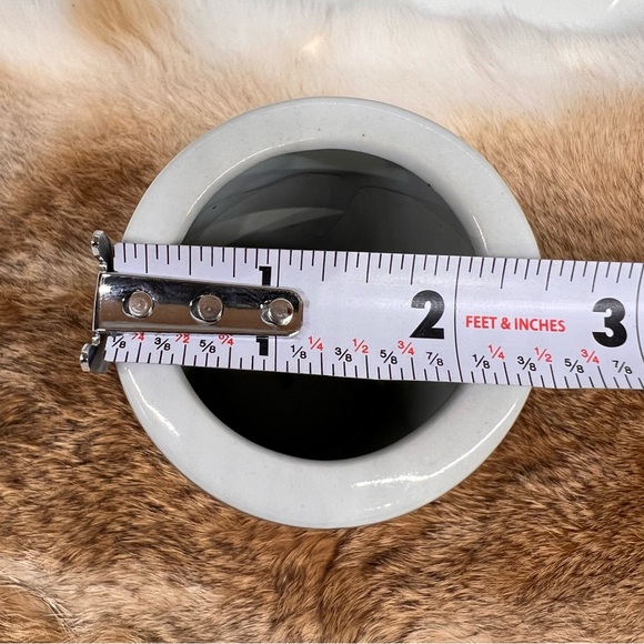 Blue and White Porcelain Chinoiserie Brush Pots Tulip Village Motif Vase 4.75” T - Picture 8 of 9